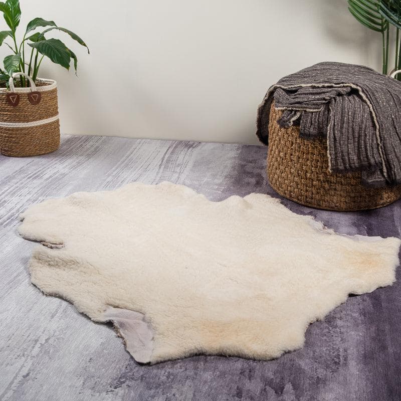 Sheepskin Natural Ivory